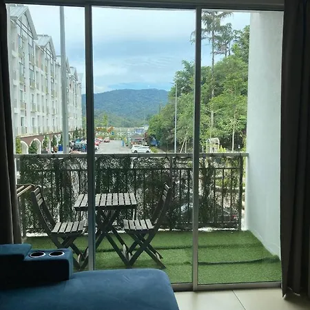 Fazlia Resthouse At Golden Hills Cameron Highlands Near Pasar Malam Tanah Rata Bagian luar foto