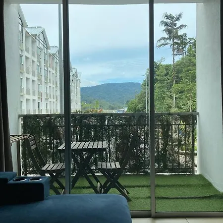 Fazlia Resthouse At Golden Hills Cameron Highlands Near Pasar Malam Tanah Rata Bagian luar foto