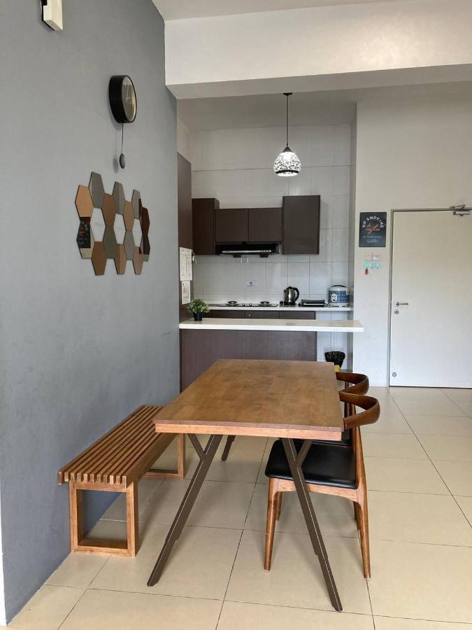 Fazlia Resthouse At Golden Hills Cameron Highlands Near Pasar Malam Apartemen *